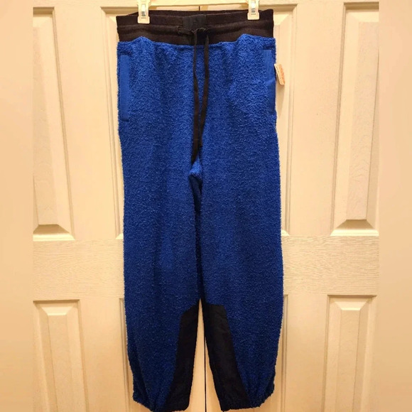 FP Movement by Free People Pants - Free People Cuddle Up Pants- size Medium-NWT 💙